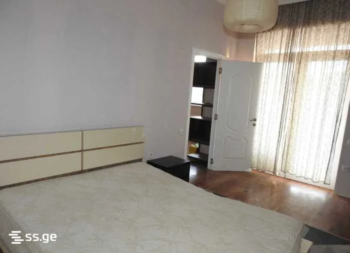 3 room Flat For Sale. Saburtalo · 12/12