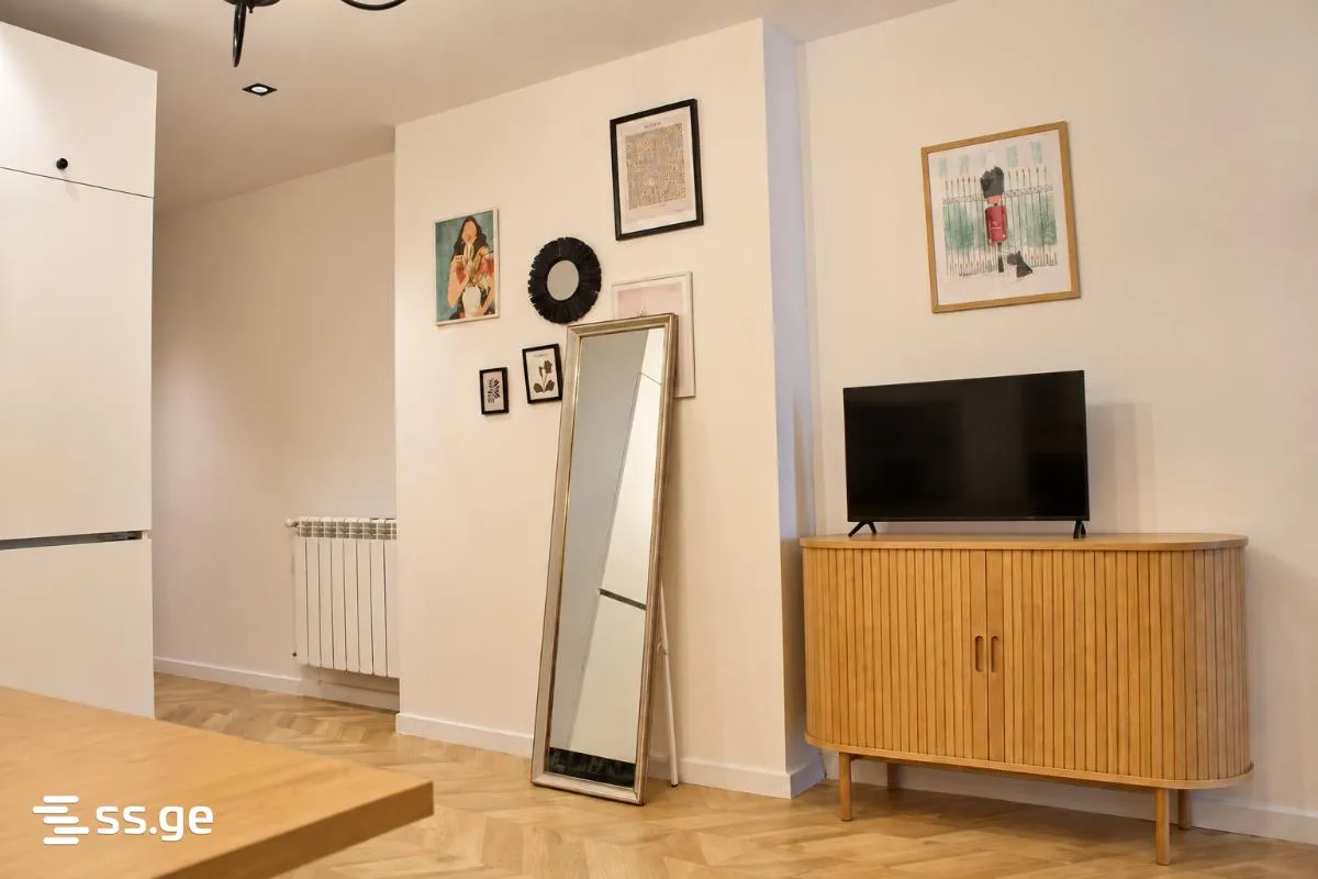 2 room Flat For Sale. Batumi · 2