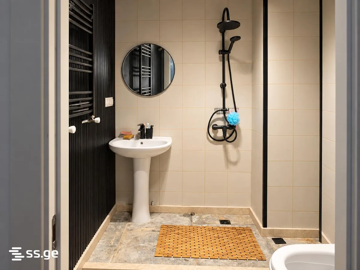 2 room Flat For Sale. Batumi · 7/12