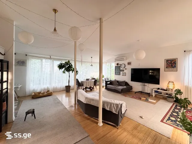 3 room Flat For Sale. Vera