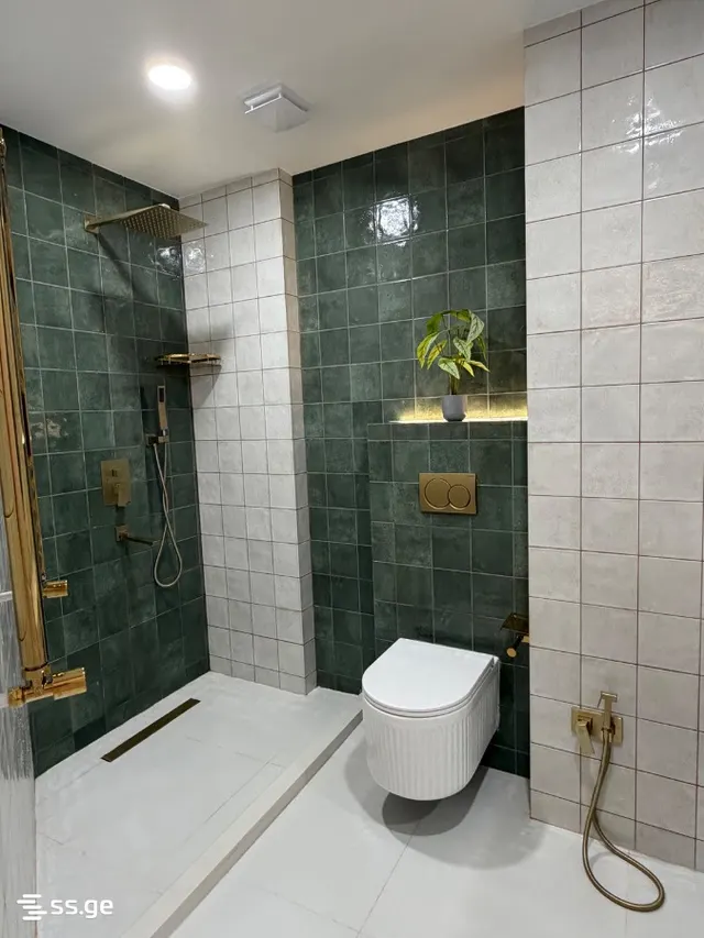 3 room Flat For Sale. Batumi