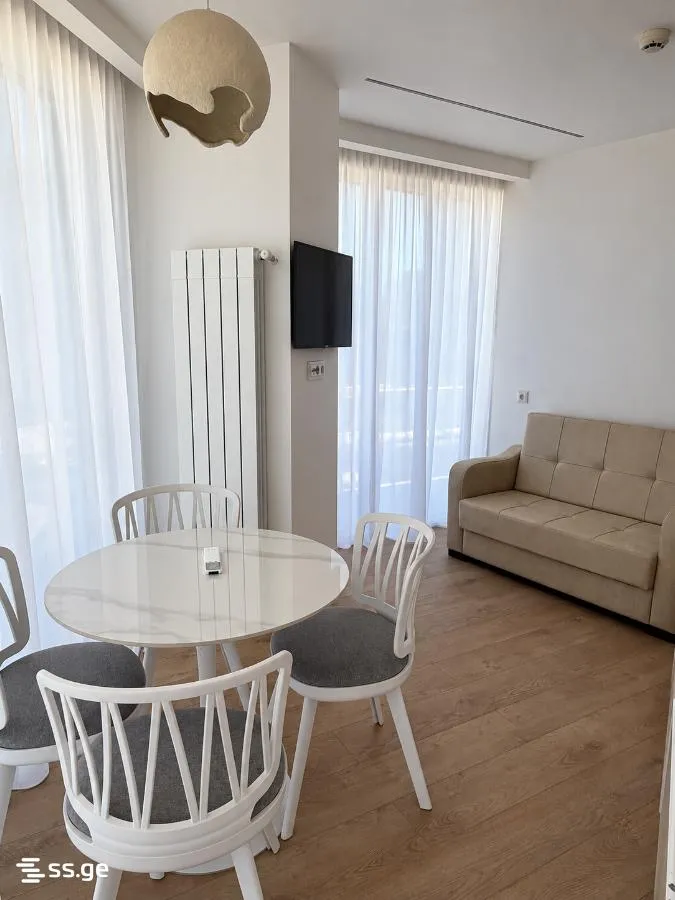 3 room Flat For Sale. Batumi · 3