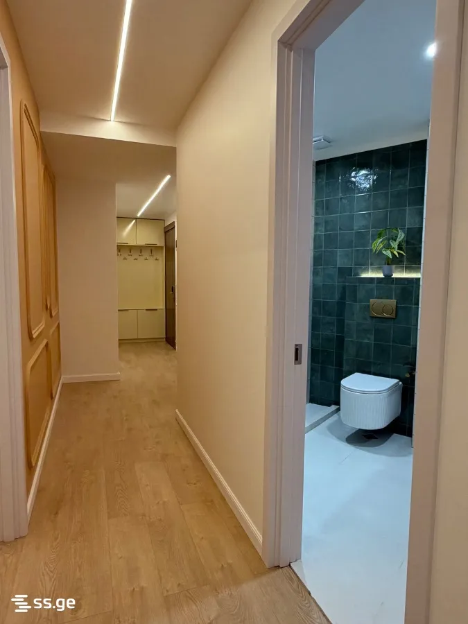 3 room Flat For Sale. Batumi · 7