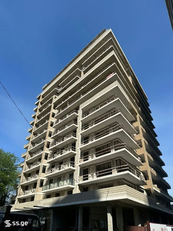 3 room Flat For Sale. Batumi · 3