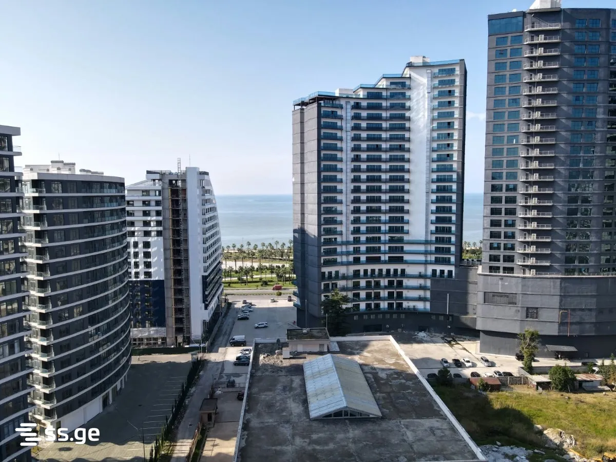 3 room Flat For Sale. Batumi · 6