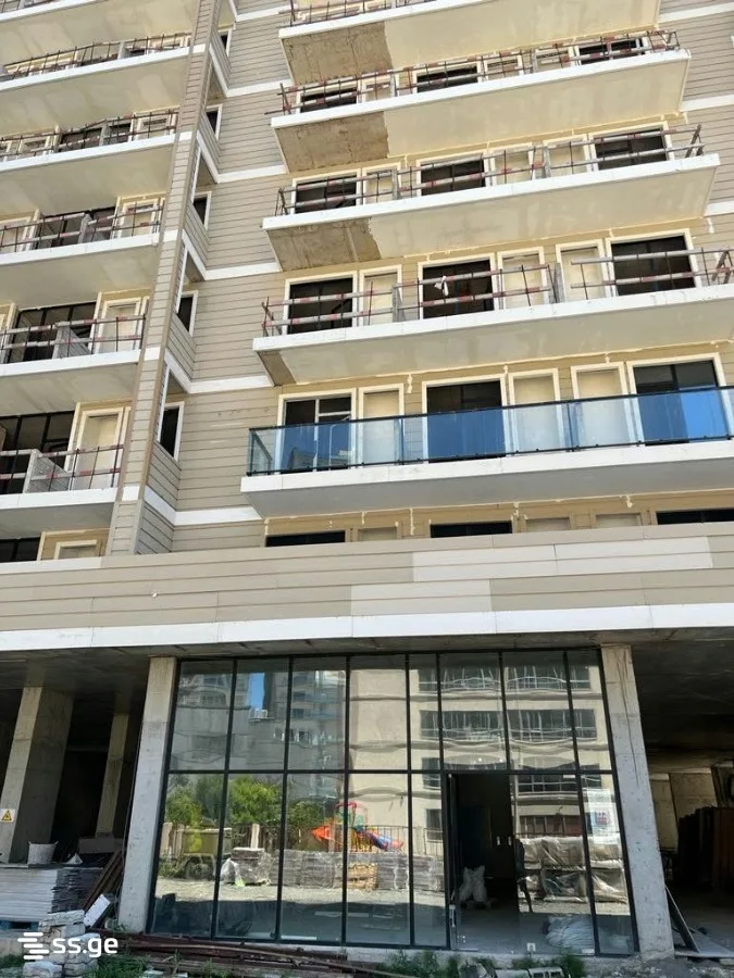 3 room Flat For Sale. Batumi · 8/12