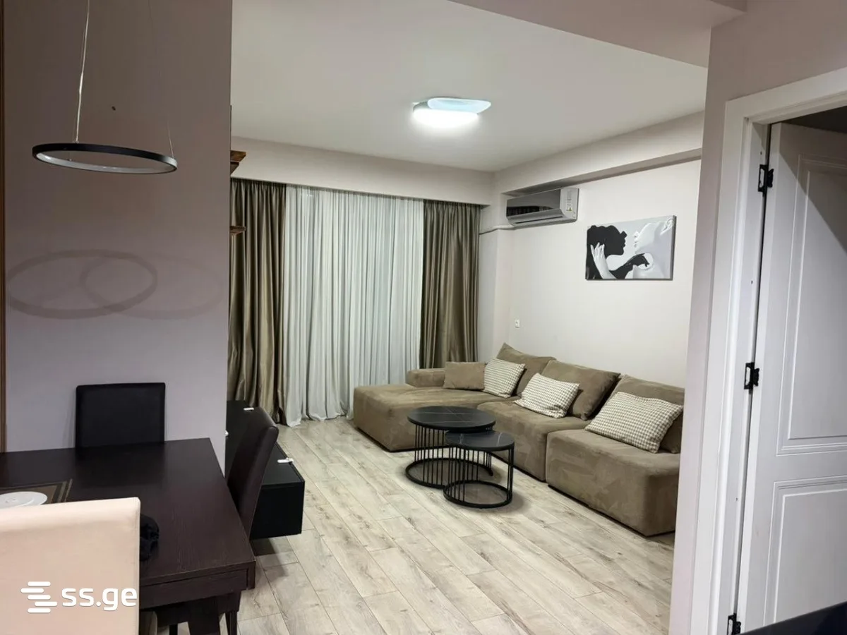 3 room Flat For Sale. Didi digomi · 1/12