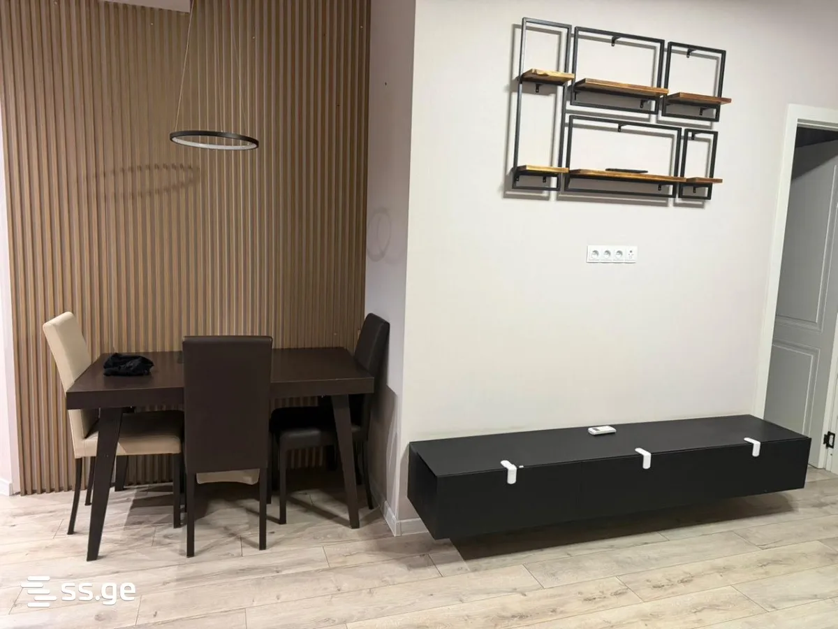 3 room Flat For Sale. Didi digomi · 7