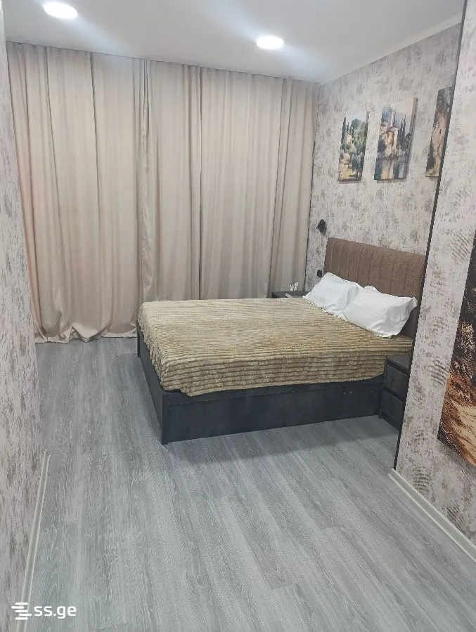 2 room Flat For Sale. Batumi · 5