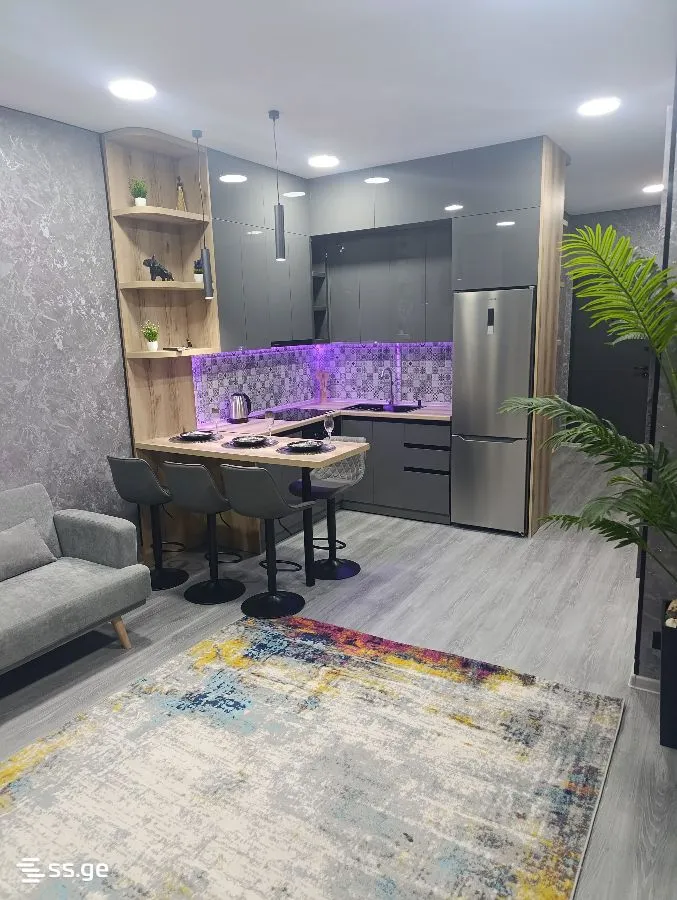 2 room Flat For Sale. Batumi · 6