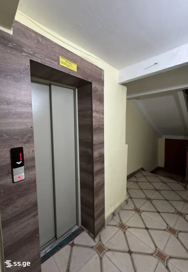 2 room Flat For Sale. Saburtalo · 6/11