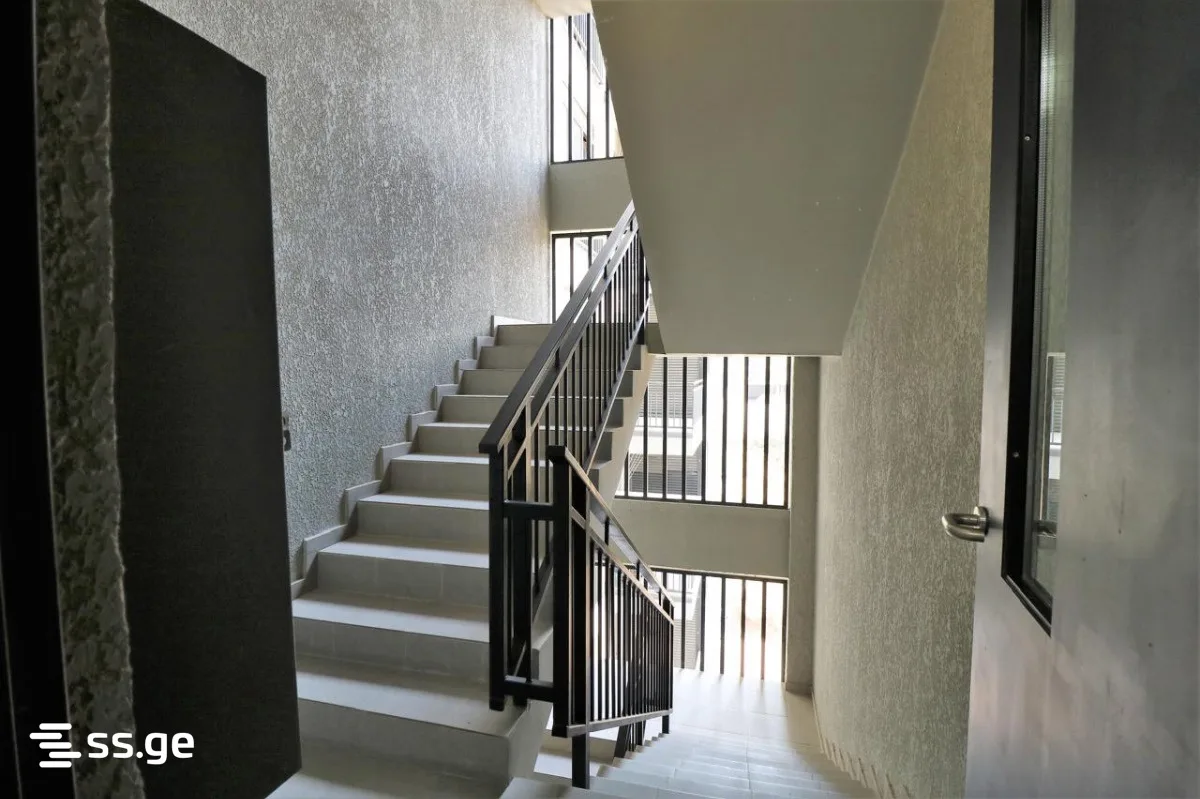 4 room Flat For Sale. Saburtalo · 4/12