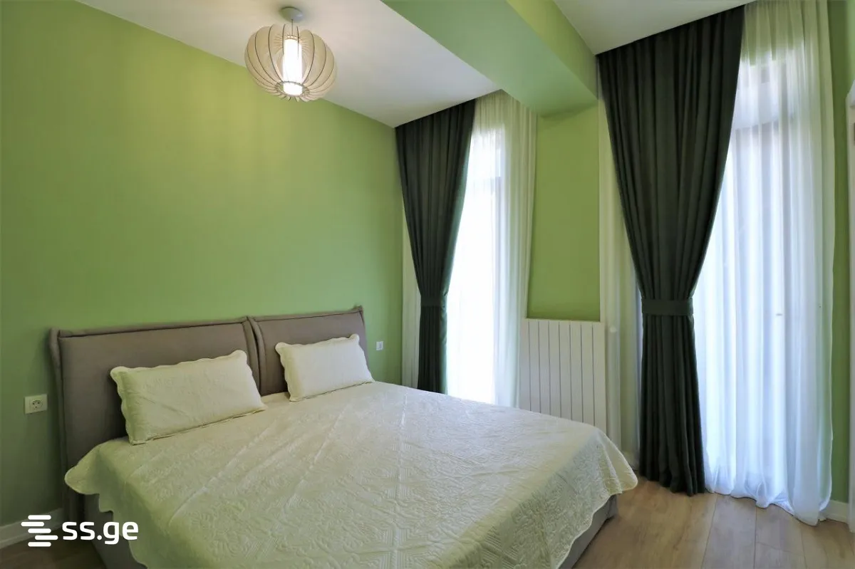 4 room Flat For Sale. Saburtalo · 9