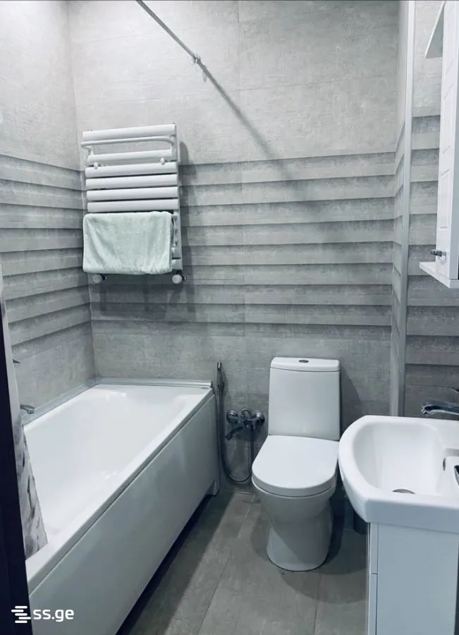 3 room Flat For Sale. Vake · 11