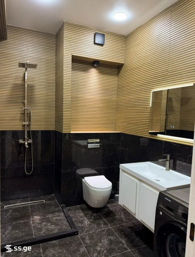 4 room Flat For Sale. Isani · 6/10