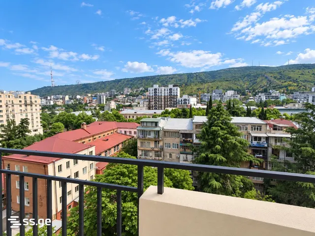 4 room Flat For Sale. Vake