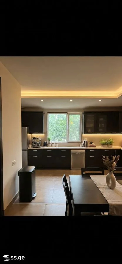 3 room Flat For Sale. Vera · 3/6