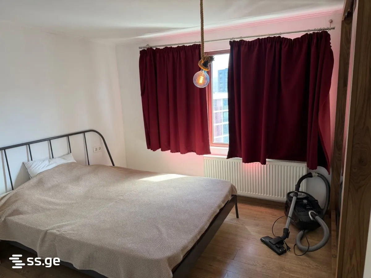 4 room Flat For Sale. Saburtalo · 3