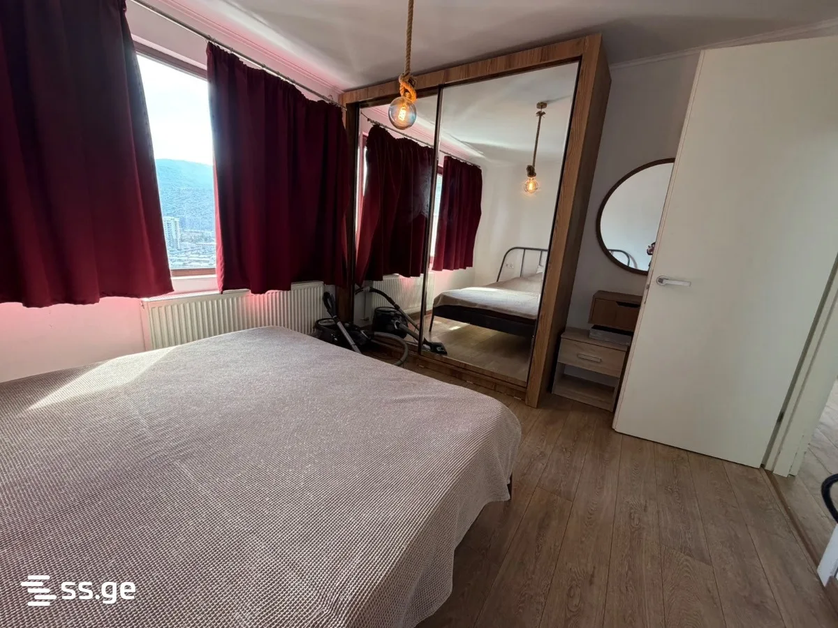 4 room Flat For Sale. Saburtalo · 4/12