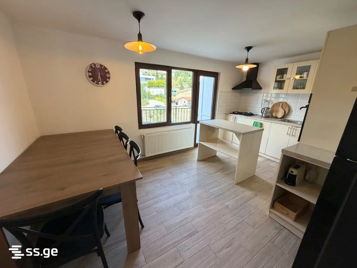 4 room Flat For Sale. Saburtalo · 12/12