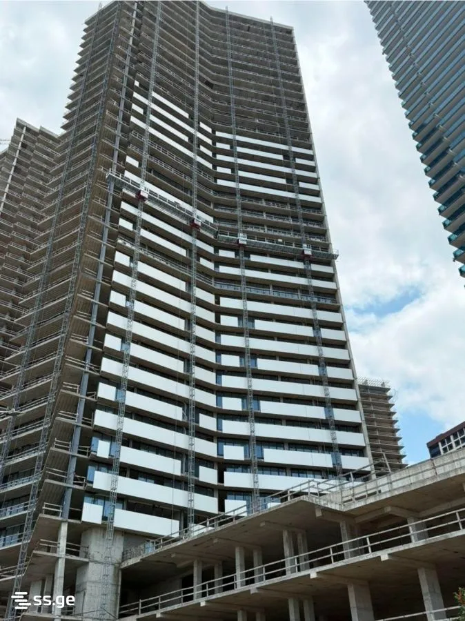 3 room Flat For Sale. Batumi · 3