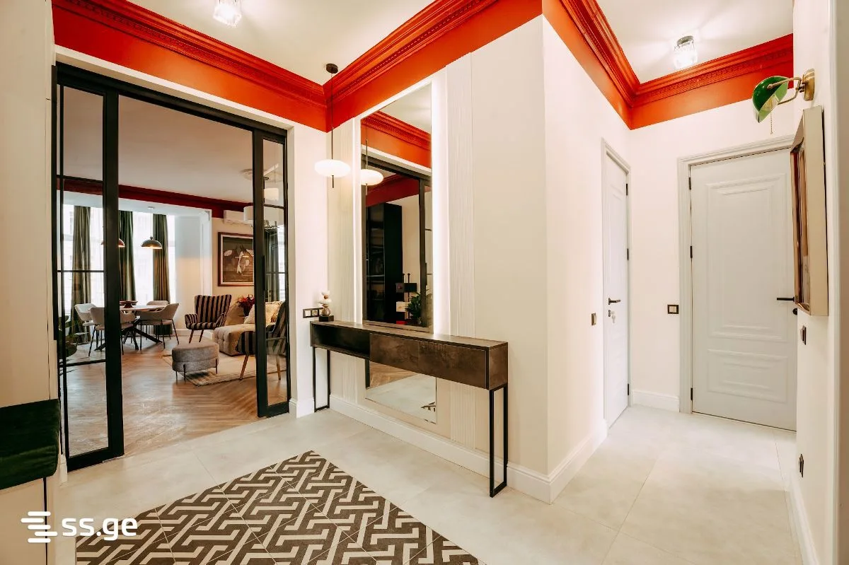 4 room Flat For Sale. Batumi · 3/12