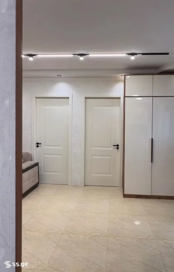 3 room Flat For Sale. Mukhiani · 5/12