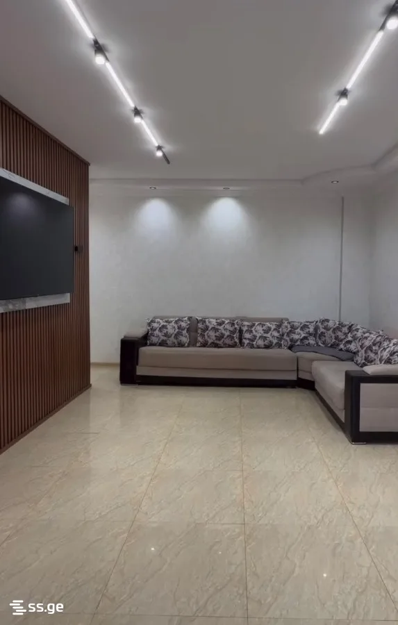 3 room Flat For Sale. Mukhiani · 7/12