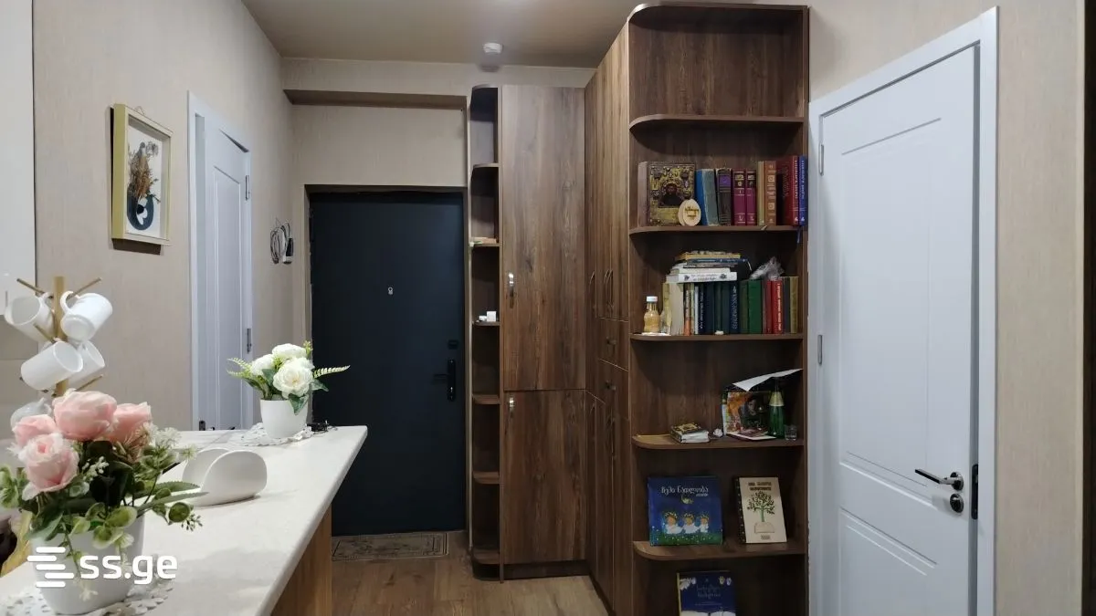 3 room Flat For Sale. Nadzaladevi · 8