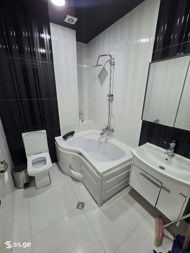 3 room Flat For Sale. Batumi