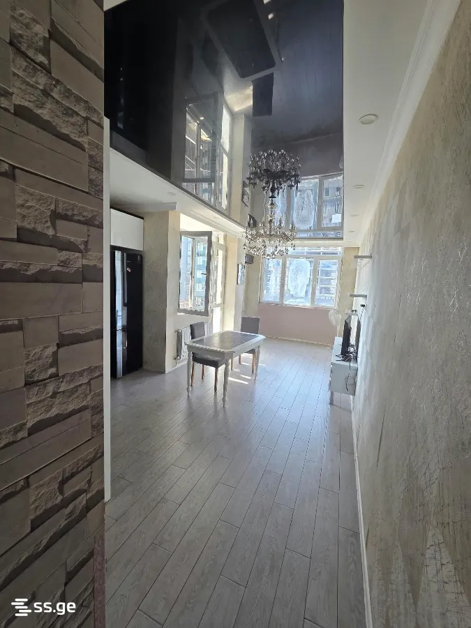 3 room Flat For Sale. Batumi · 11