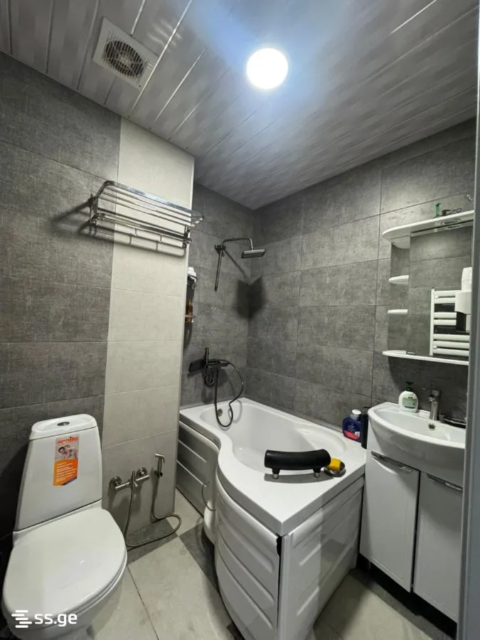 3 room Flat For Sale. Batumi · 7/12