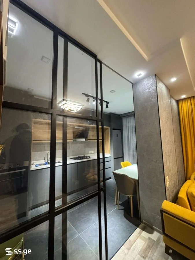 3 room Flat For Sale. Batumi · 10/12