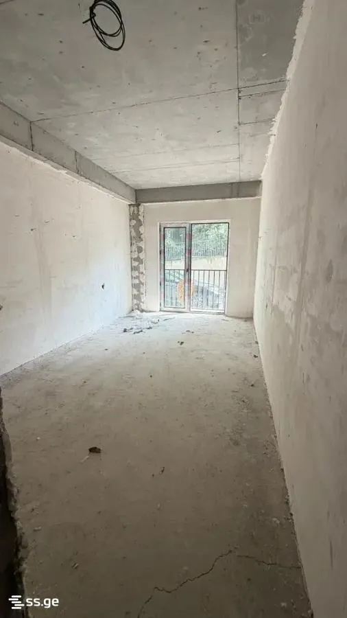 3 room Flat For Sale. Ortachala · 6