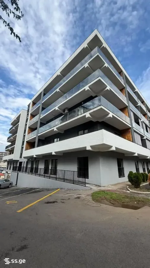 3 room Flat For Sale. Ortachala · 12/12