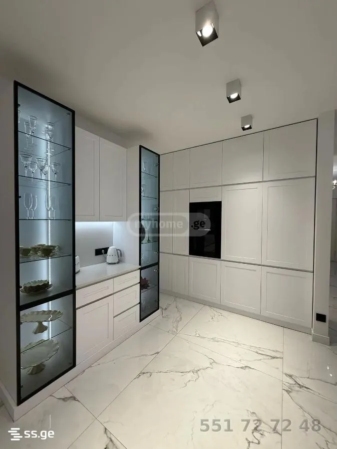 4 room Flat For Sale. Vake · 5