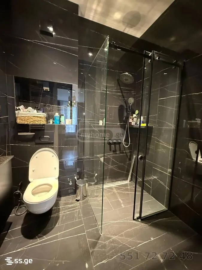 4 room Flat For Sale. Vake · 8