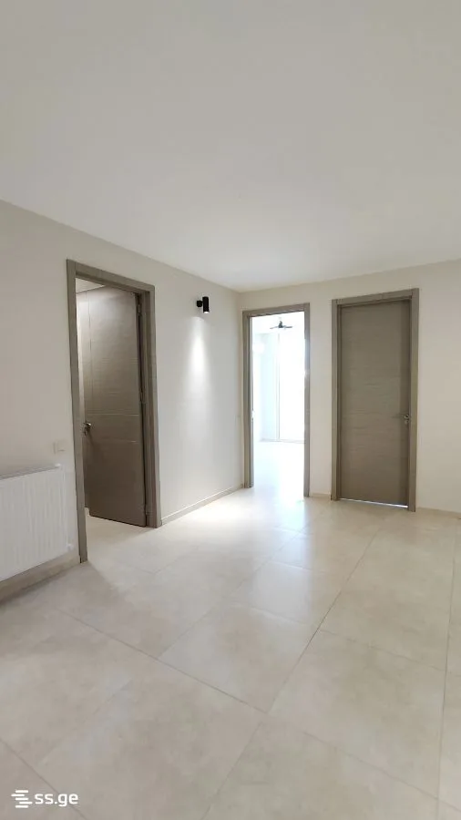3 room Flat For Sale. Batumi · 9/12