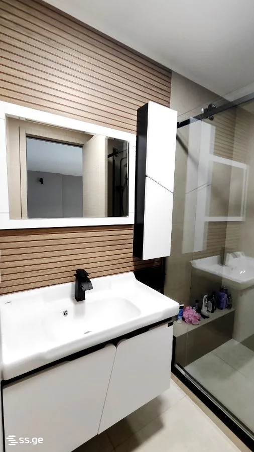 3 room Flat For Sale. Batumi · 10/12