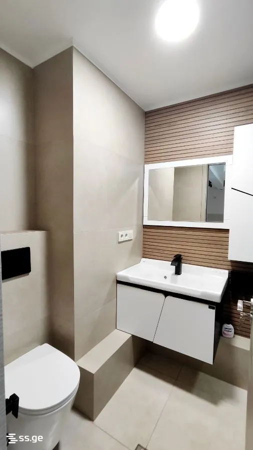 3 room Flat For Sale. Batumi · 11