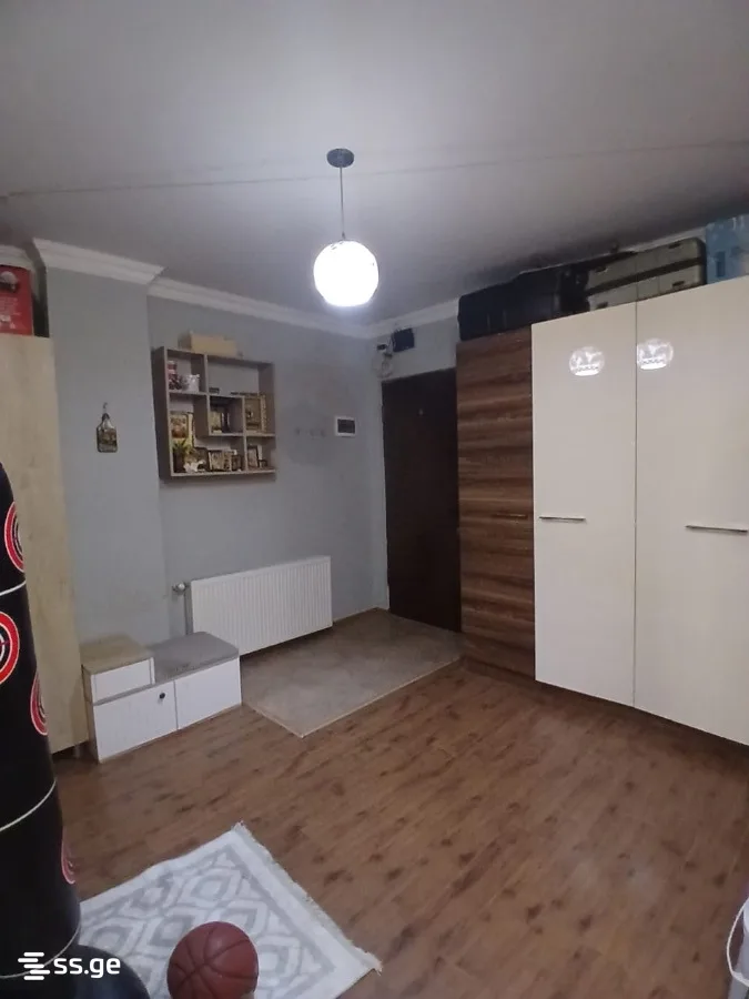 2 room Flat For Sale. Didi digomi · 3/6