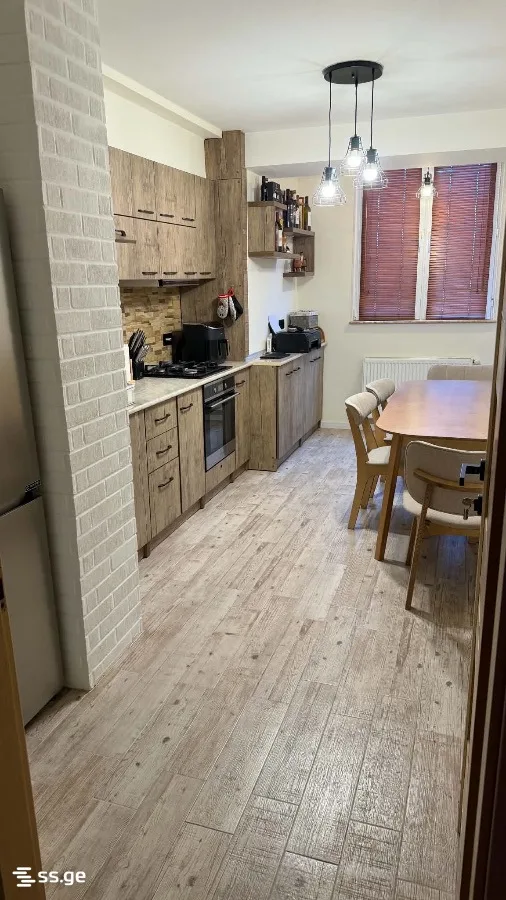 3 room Flat For Sale. Vake · 4/12