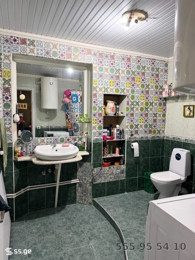 4 room Flat For Sale. Saburtalo · 8/12