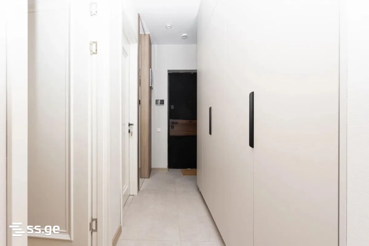 2 room Flat For Sale. Ortachala · 5