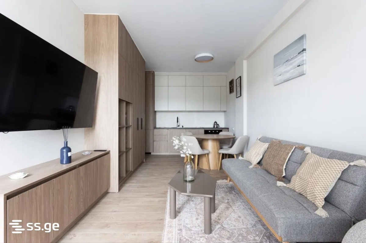 2 room Flat For Sale. Ortachala · 7