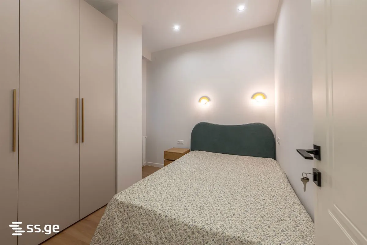 3 room Flat For Sale. Saburtalo · 7