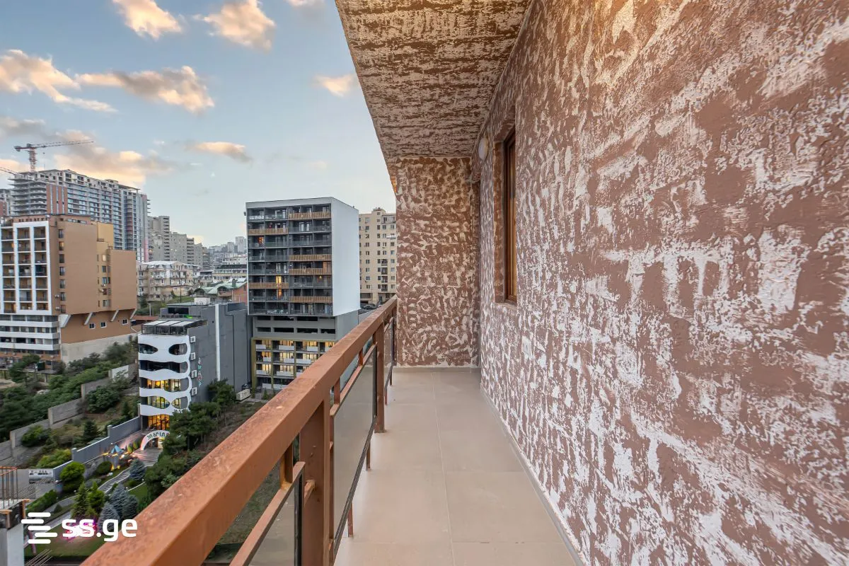 3 room Flat For Sale. Saburtalo · 11