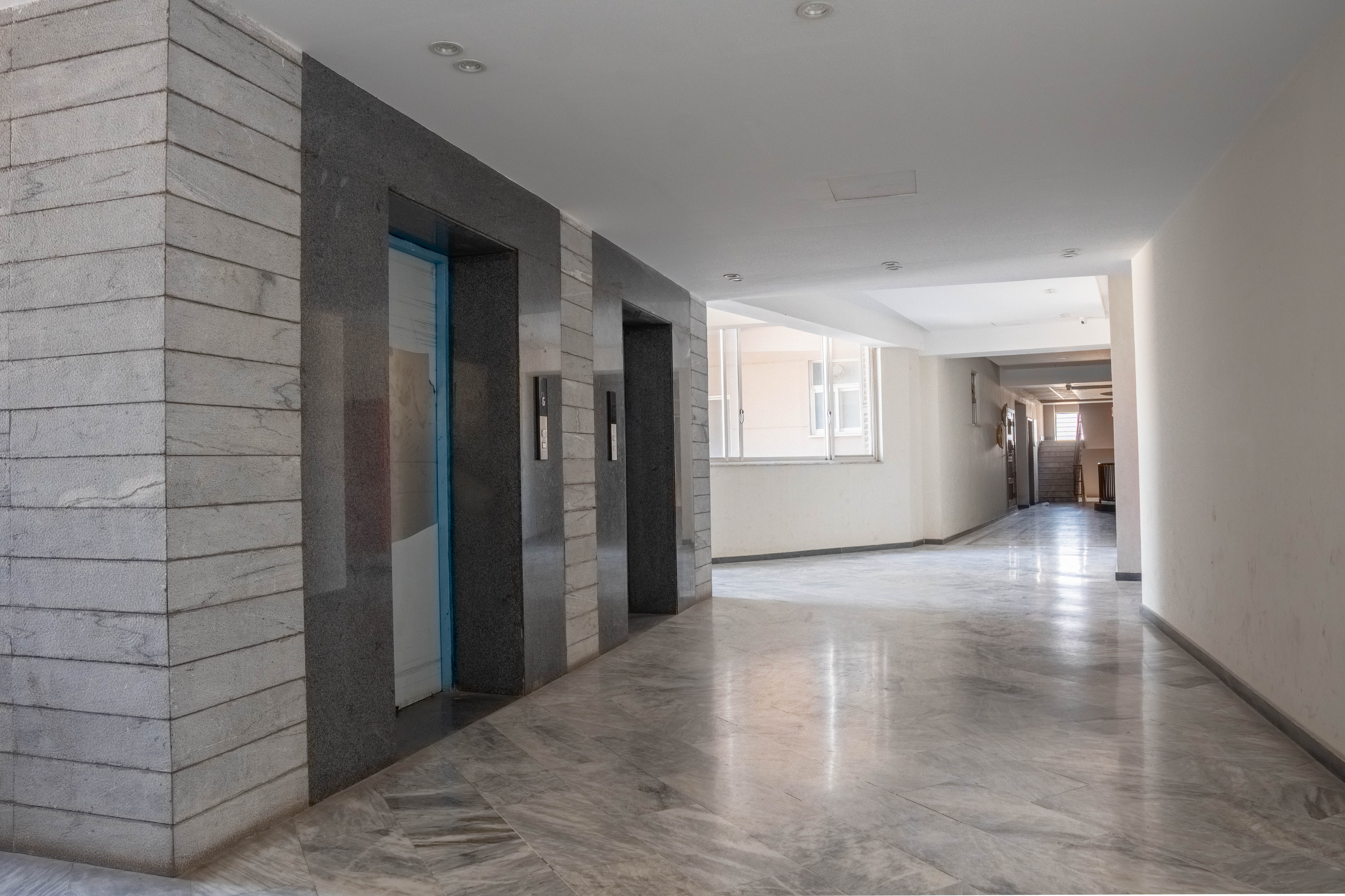 Margalla View 3BR – Balconies & Walk to Shops - Image 27