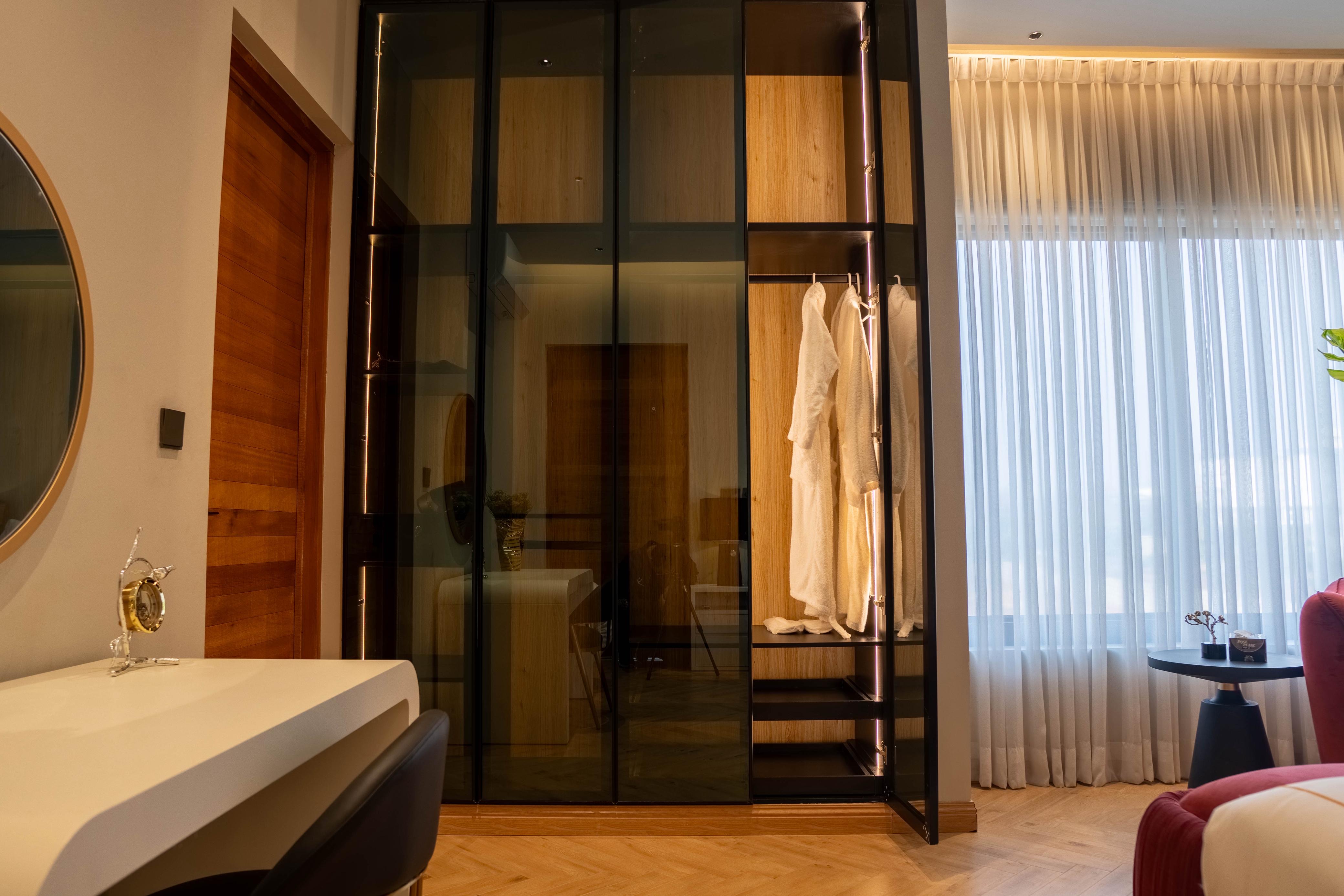 Secluded Luxury Farmhouse | Heated Pool & Garden - Image 41