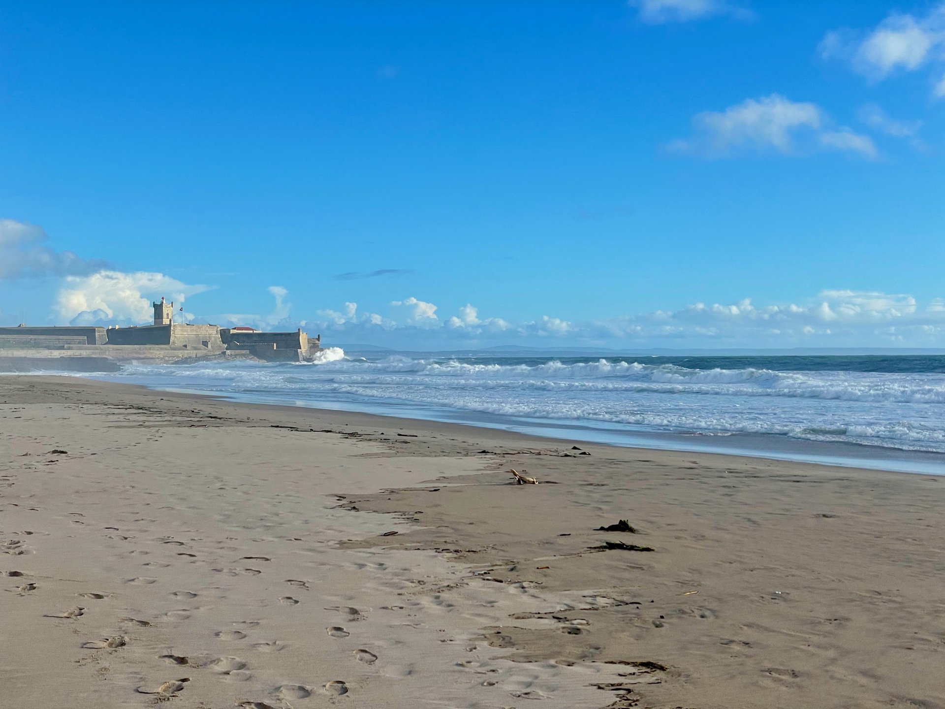 Praia dos Estudantes, Lagos